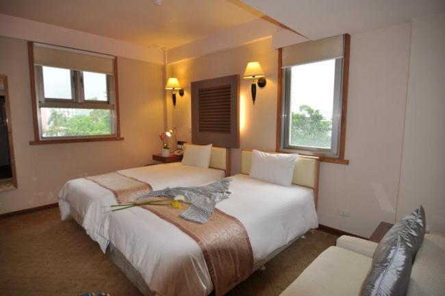 Tian Long Hotel Jiaoxi Exterior foto